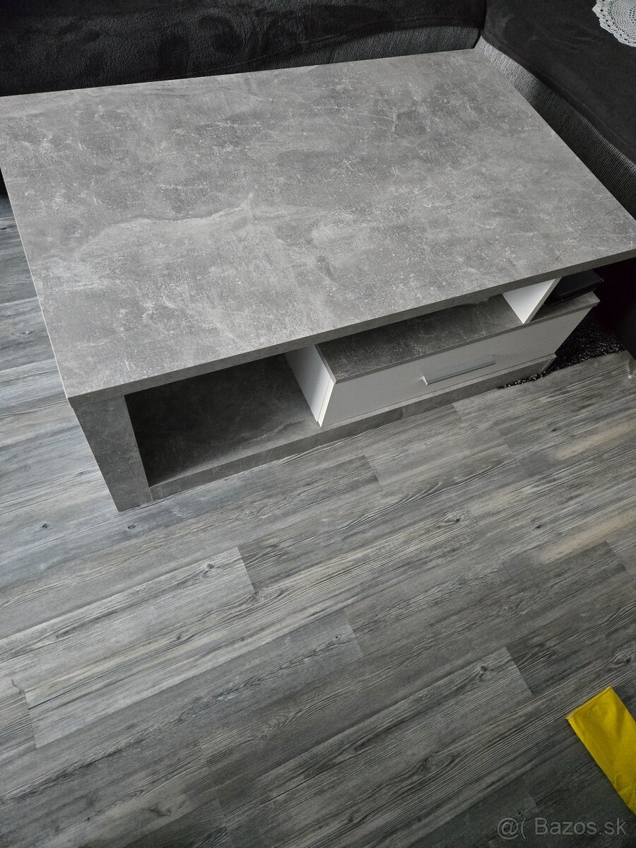 Konferenčný stolík - 2