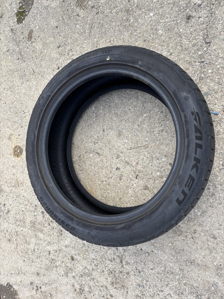 Zimné pneu FALKEN 235/50 R20 - SUV - 2