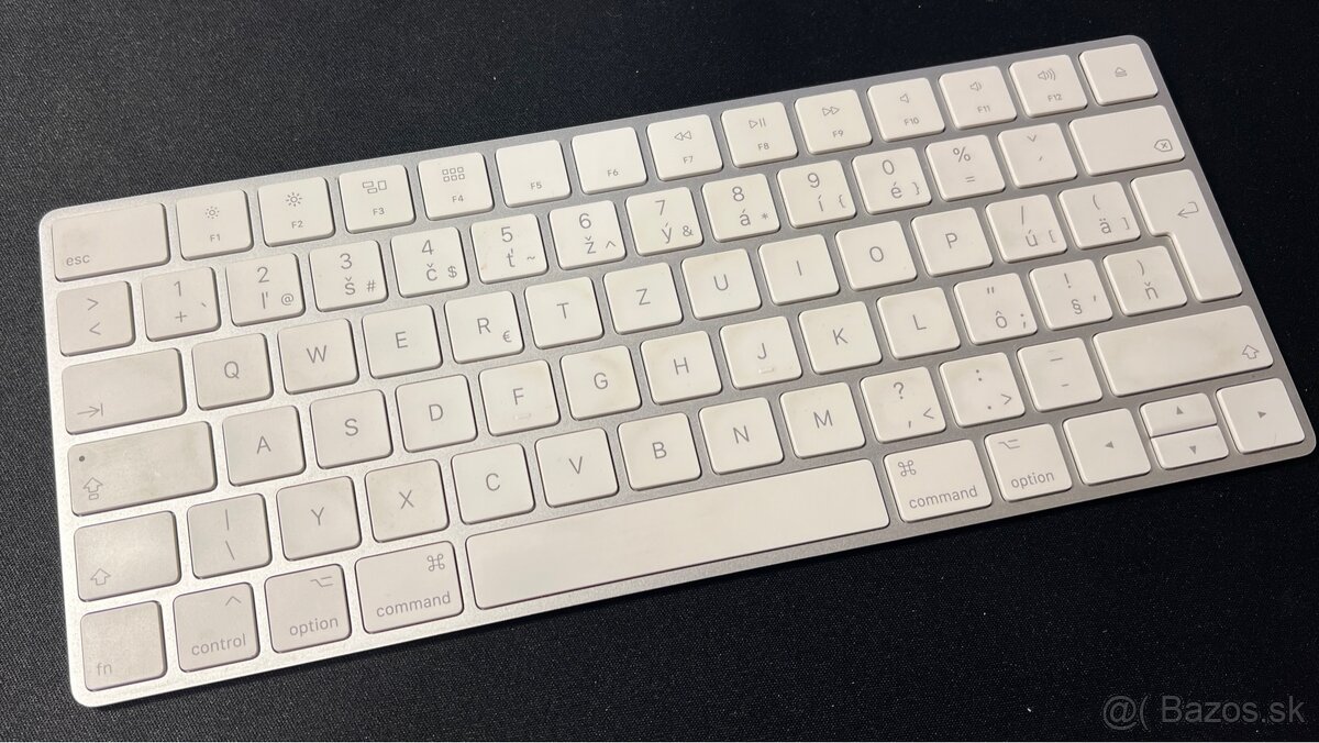 Apple Magic Keyboard A1644 - 2