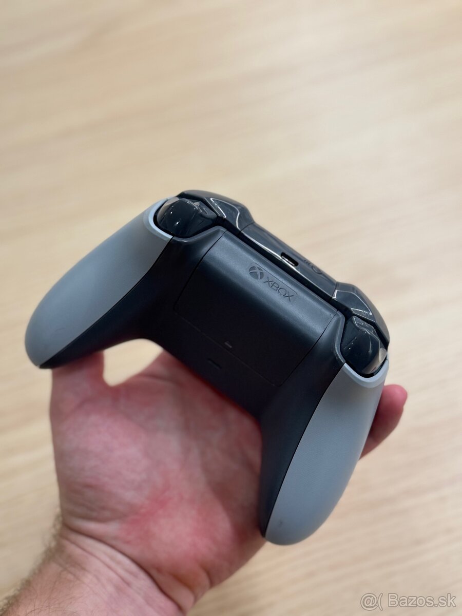 Ovladač Xbox One X, One S - 2