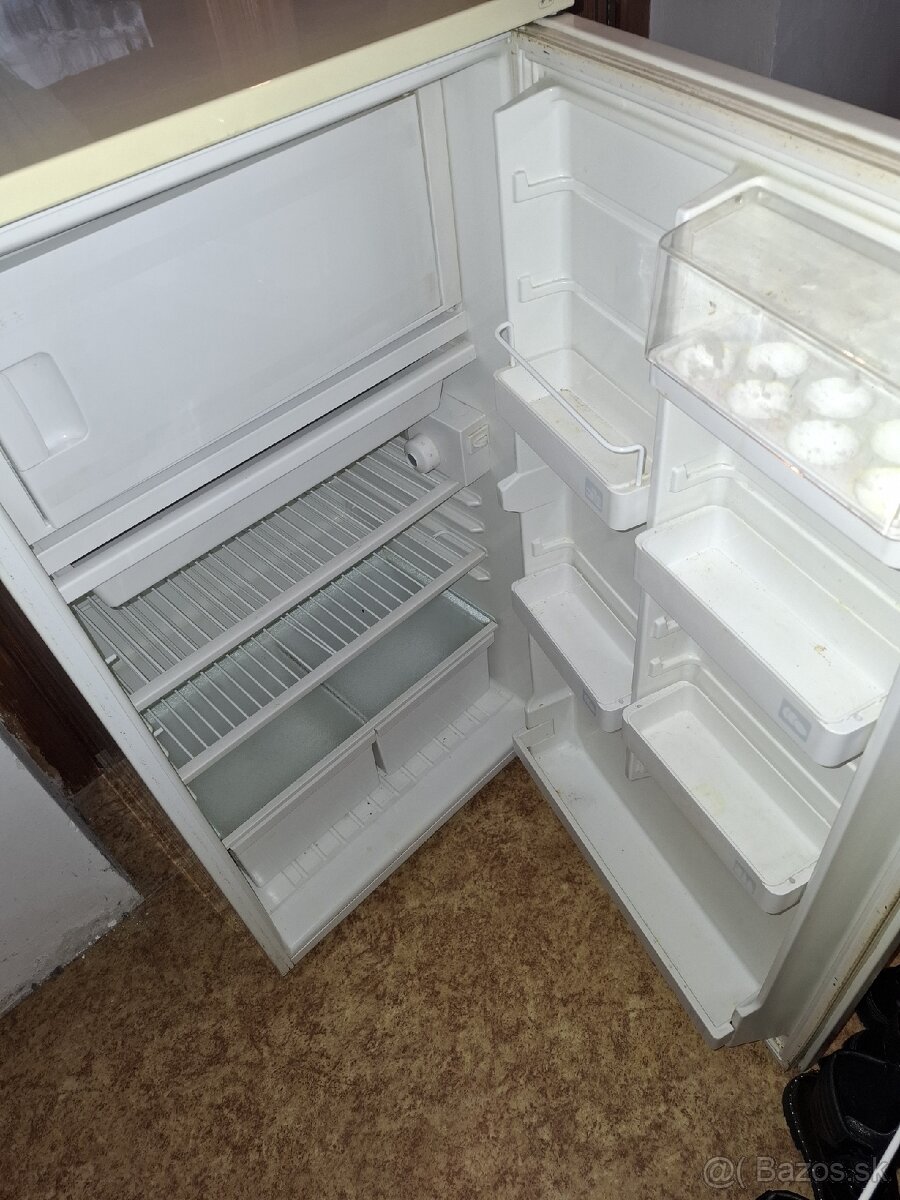 Samsung Calex chladnicka - 2