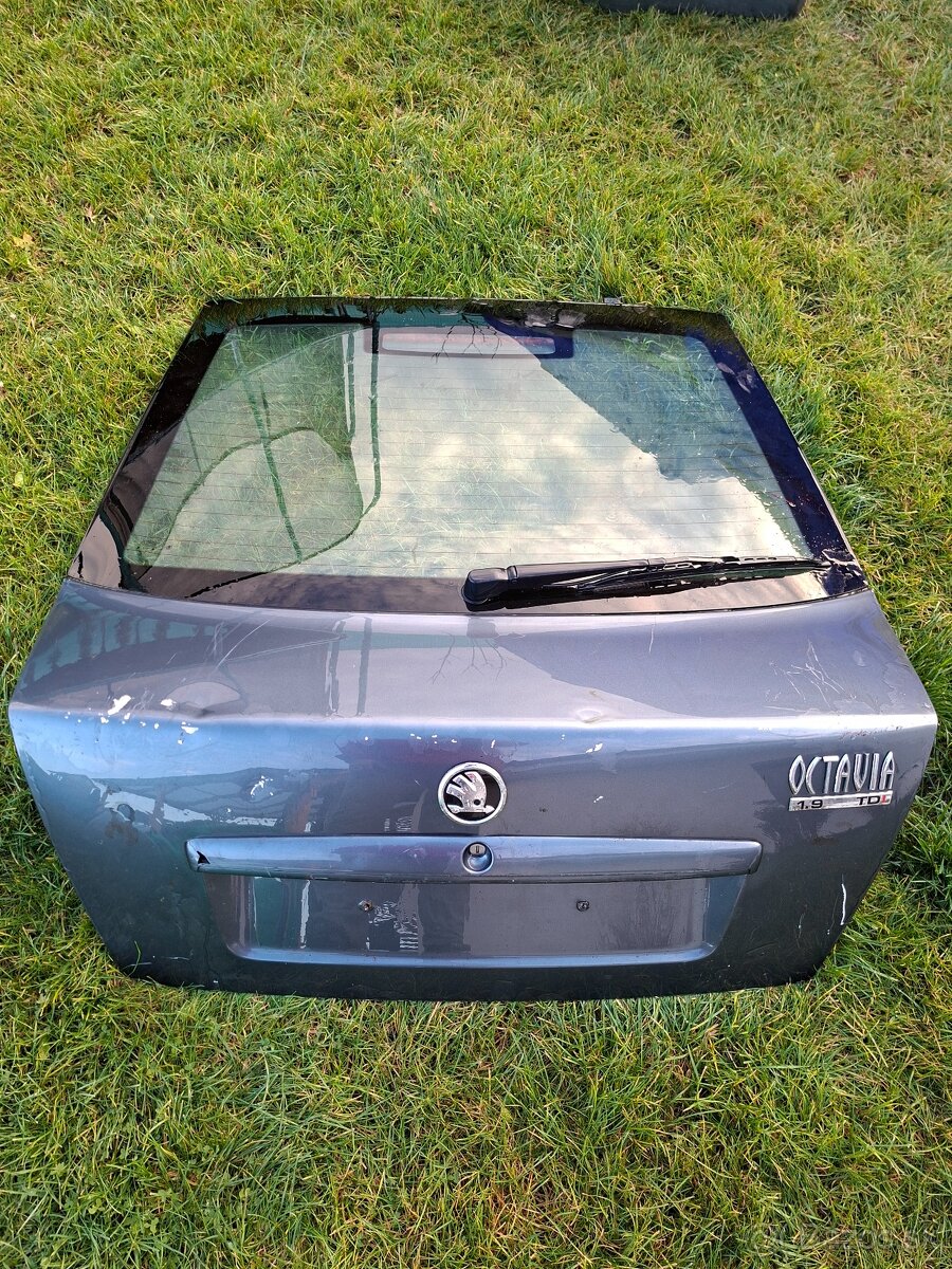 Zadny kufor octavia sedan - 2