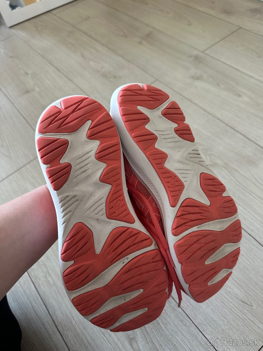 Asics botasky 40 - 2