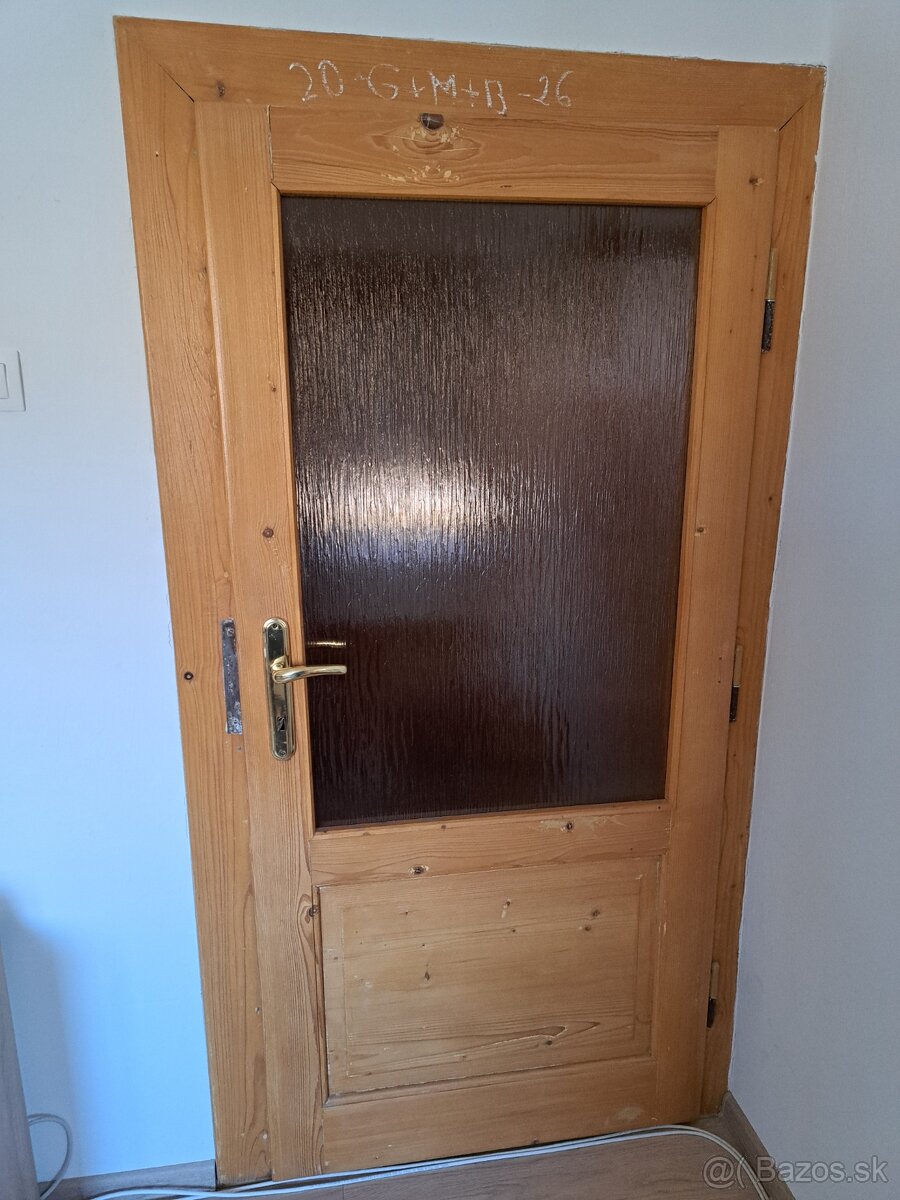 Predám dvere z masivu - 2