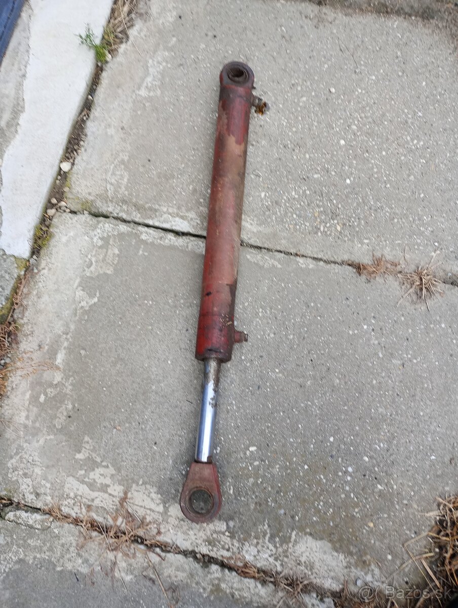 Hydraulický piest - 2