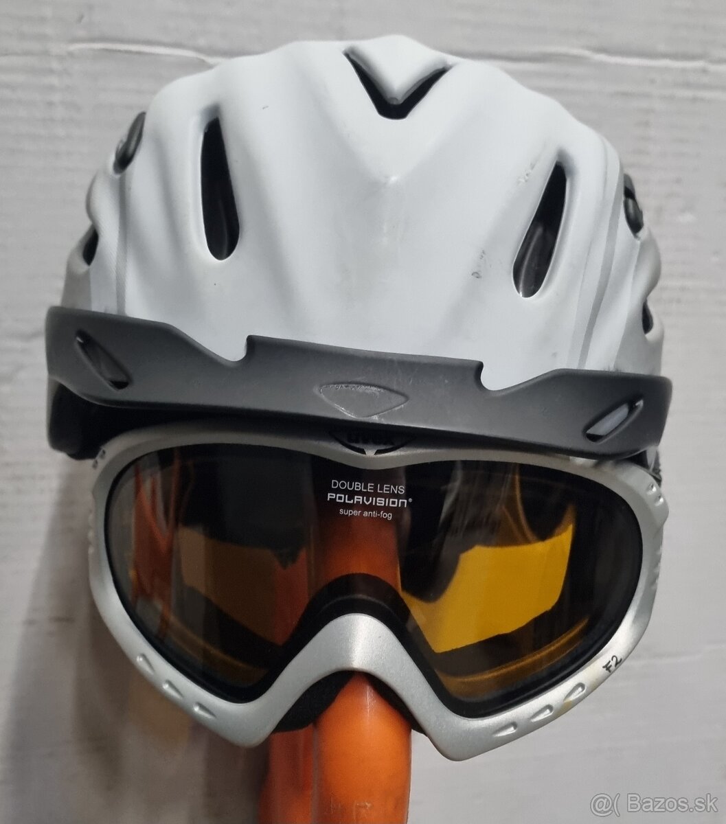 Lyžiarska prilba UVEX + okuliare - 2