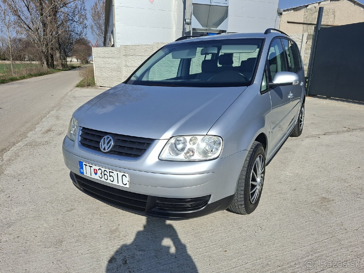 Predam vw touran - 2