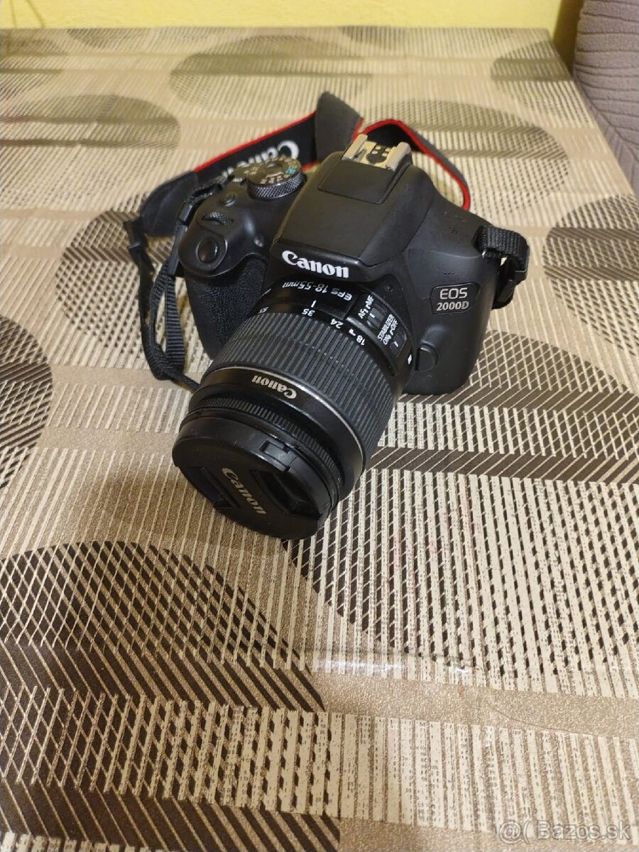 Zrkadlovka EOS 2000D - 2
