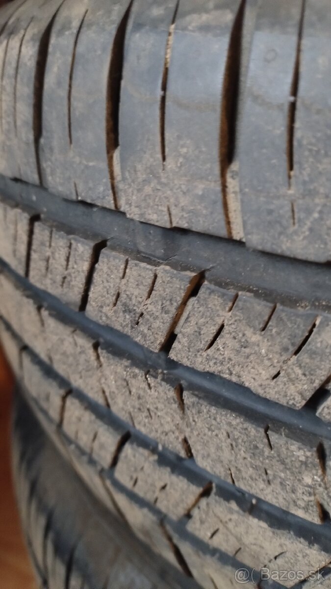 Letne pneu SUV 225/55 R18, 98V - 2