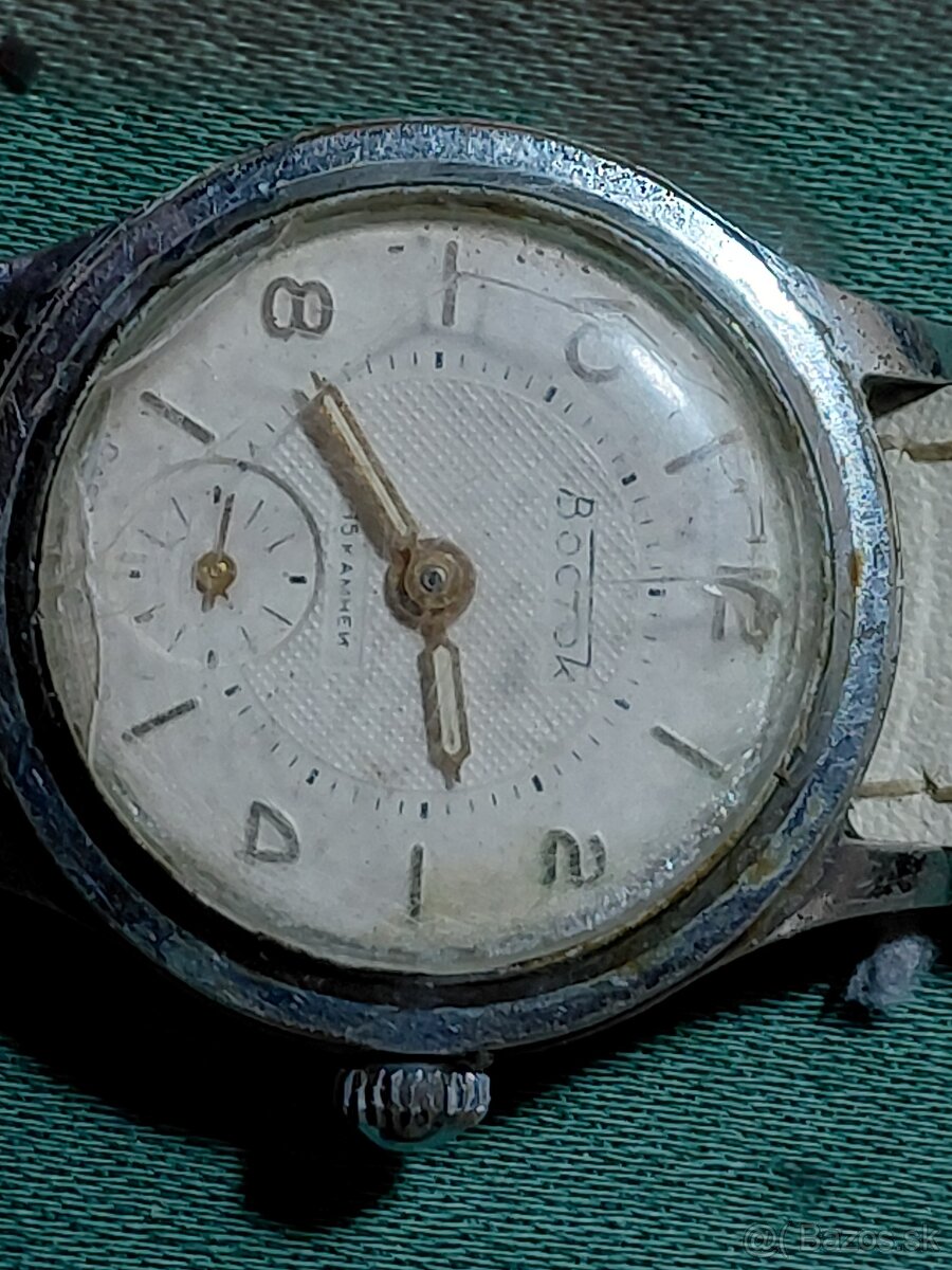 4 x HODINKY NA OPRAVU - 2