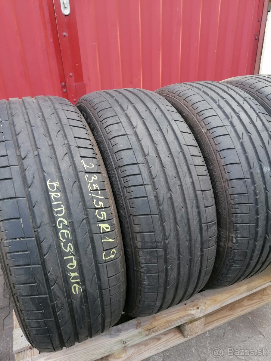 Letne 235/55R19 Bridgestone - 2