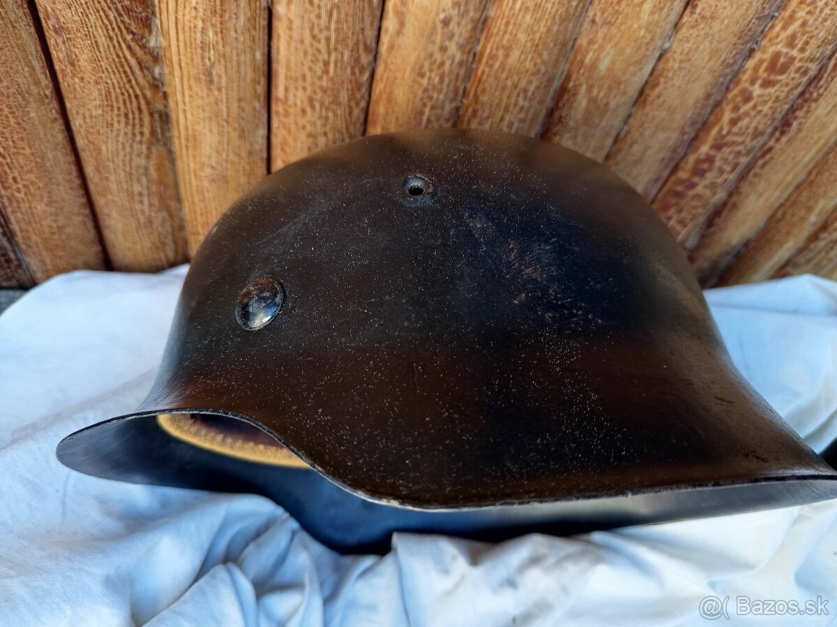 Nemecká prilba - 2