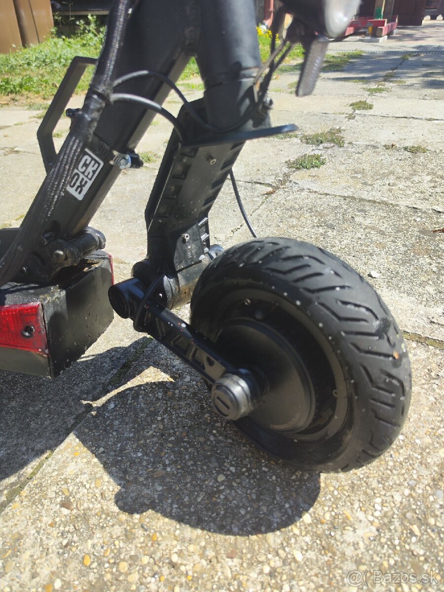 Elektricka kolobezka joyor s10sz - 2