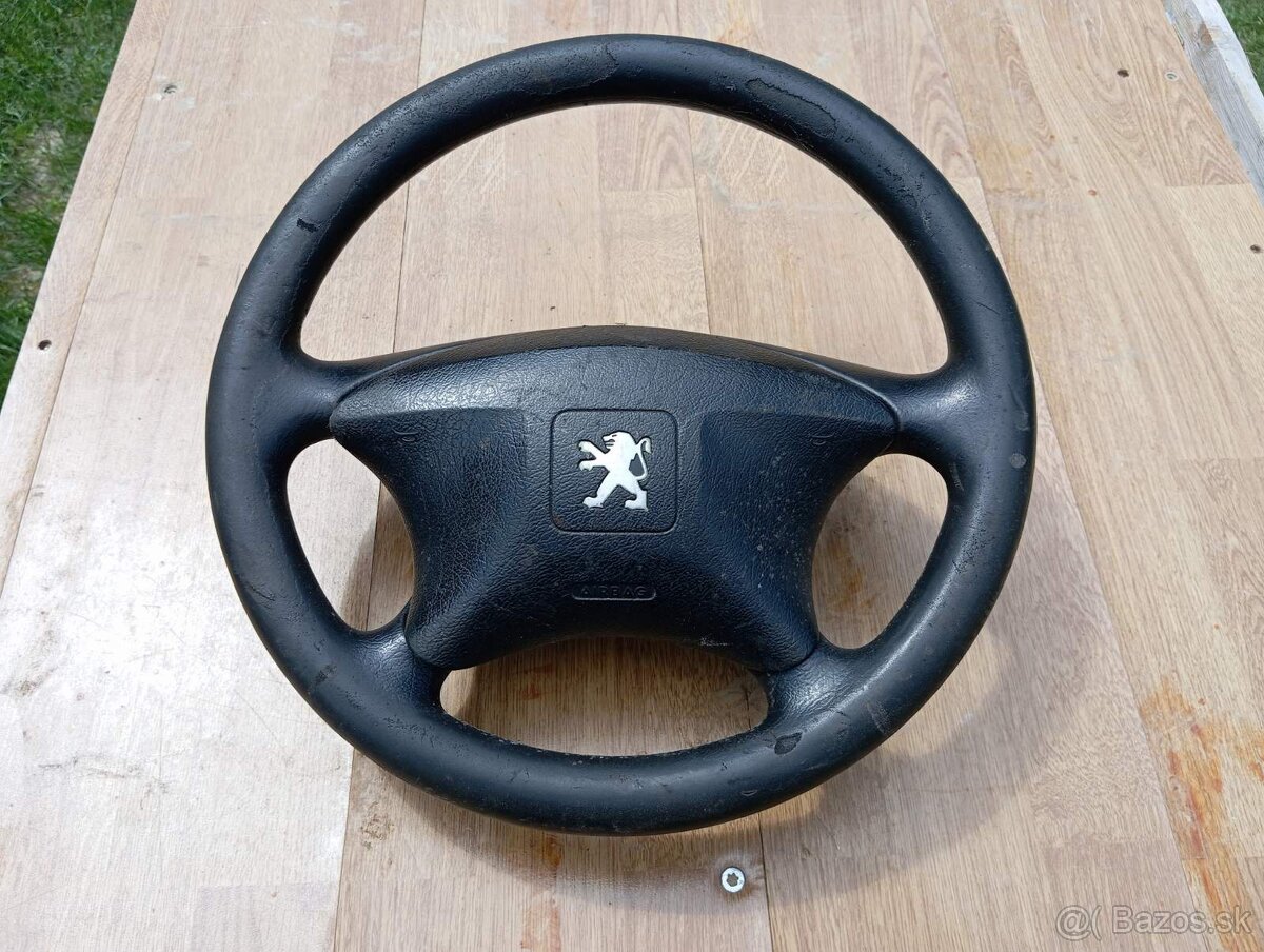 Volant s airgbeckom. - 2