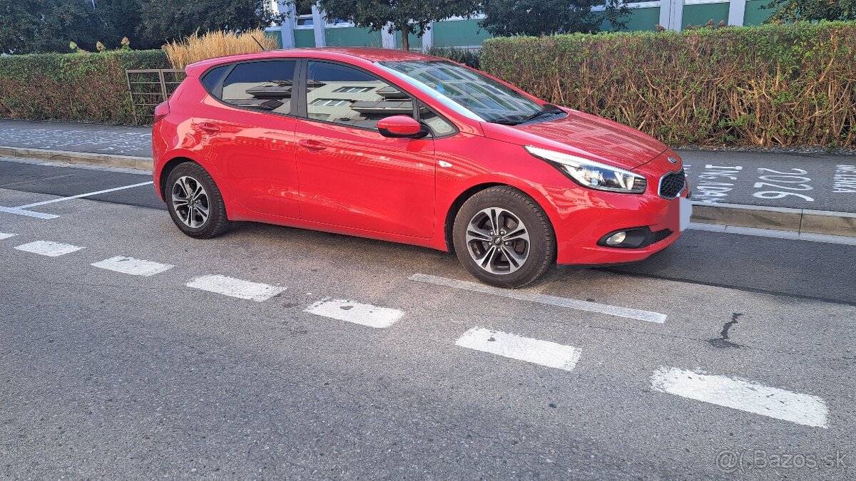 Kia Ceed 1,4 benzín - 2