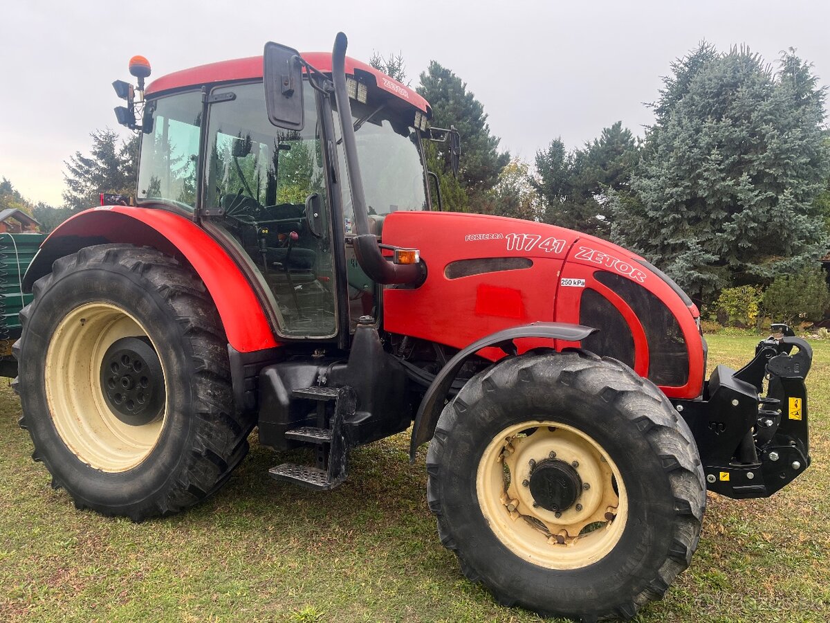 Traktor Zetor Forterra 11741 - 2