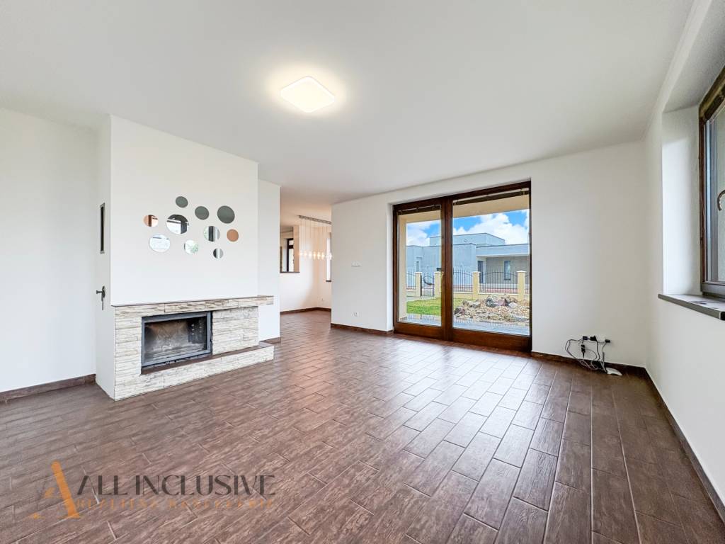 ALL INCLUSIVE | NA PREDAJ ÚTULNÝ RODINNÝ DOM S JAZEROM, HORN - 2