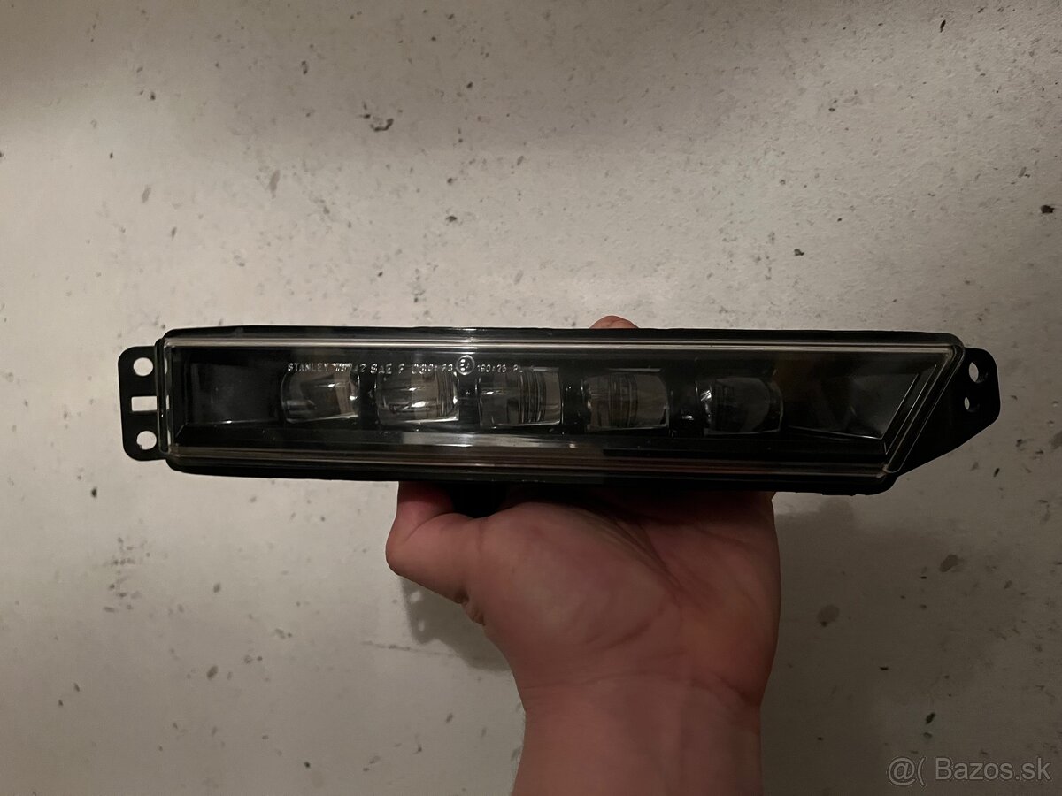 Predná pravá hmlovka Led Honda CR-V RV 5 gen. - 2