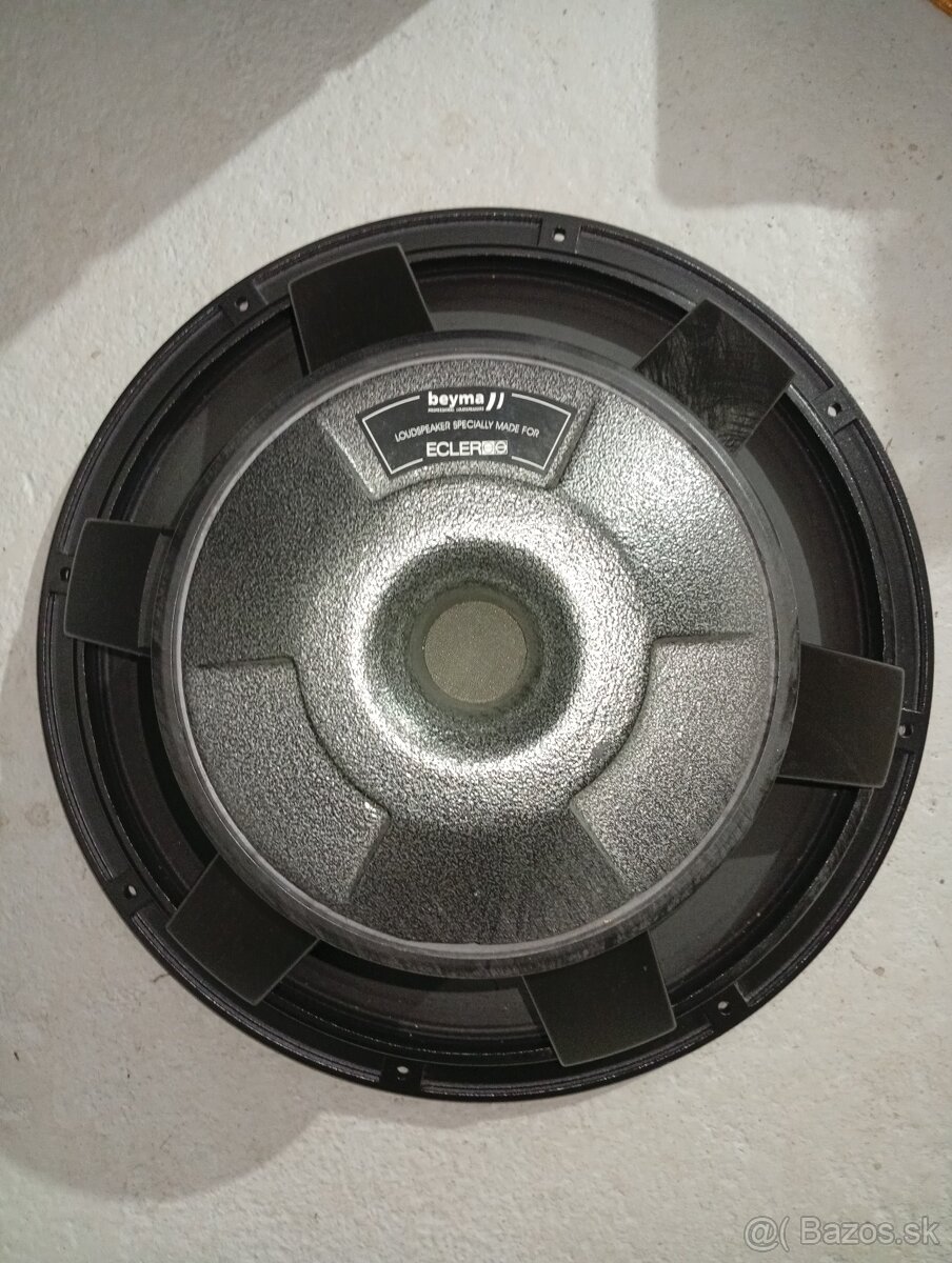 Basové reproduktory 18" 500/1000W - 2