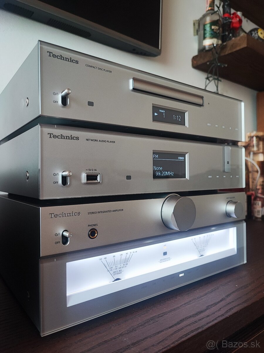Technics C700 Series - 2
