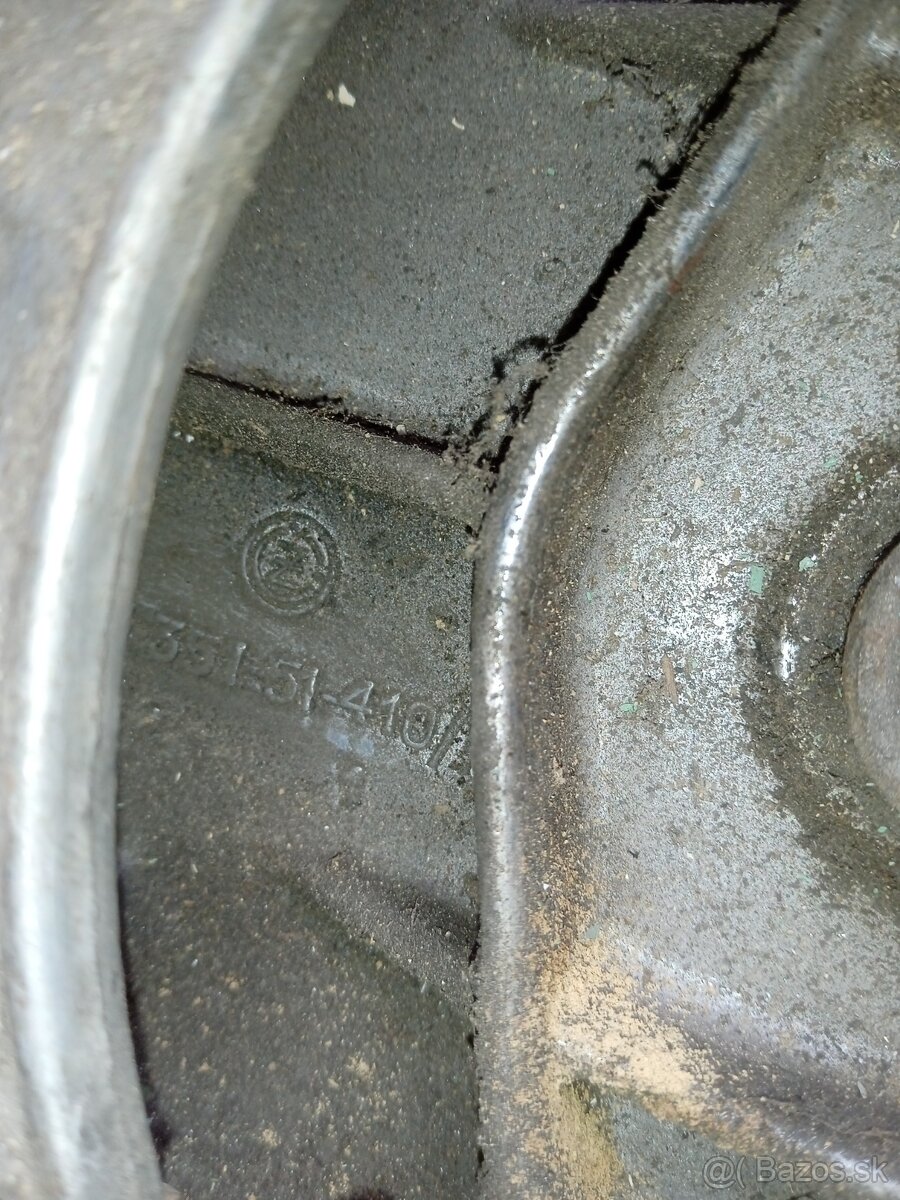 Brzdový štít Jawa ČZ 351 - 2