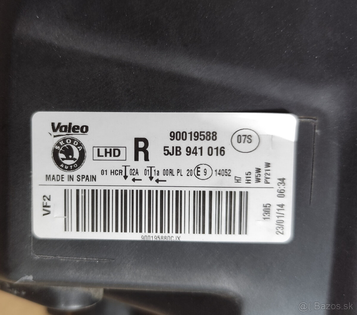 Predný pravý svetlomet Škoda Rapid - 2