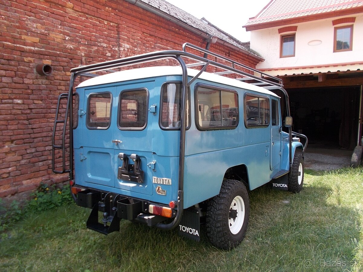 Toyota Land Cruiser HJ47 - 2