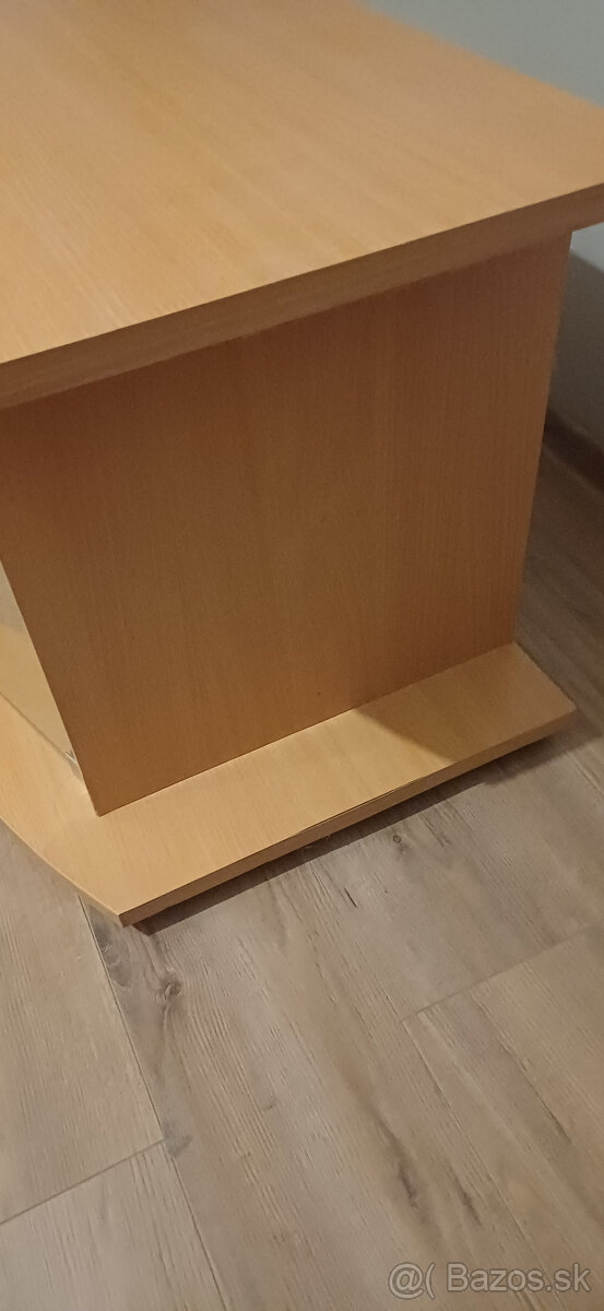 Predám stolík pod TV - 2