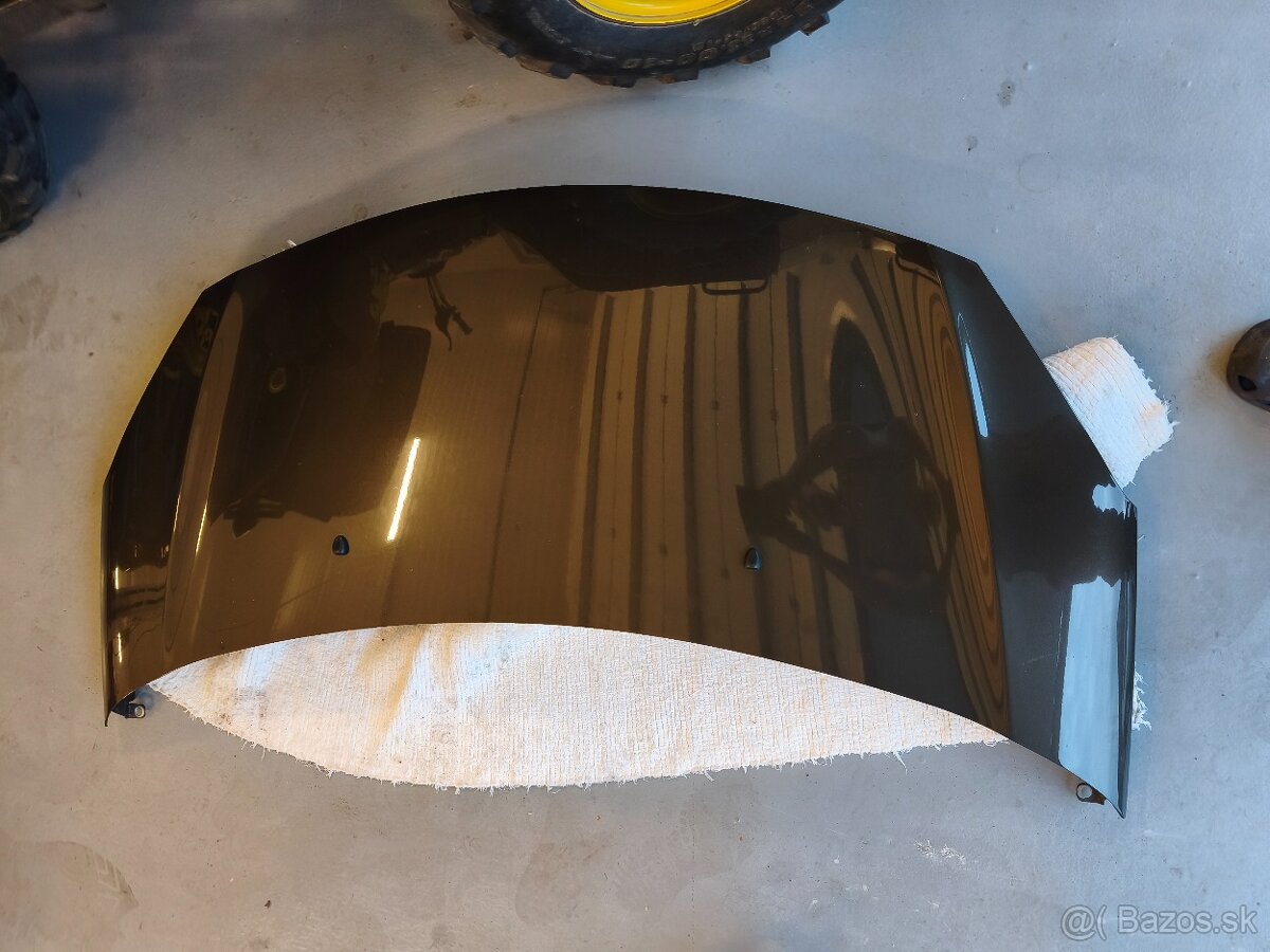 Predám prednú kapotu Citroen C3 2014 - 2