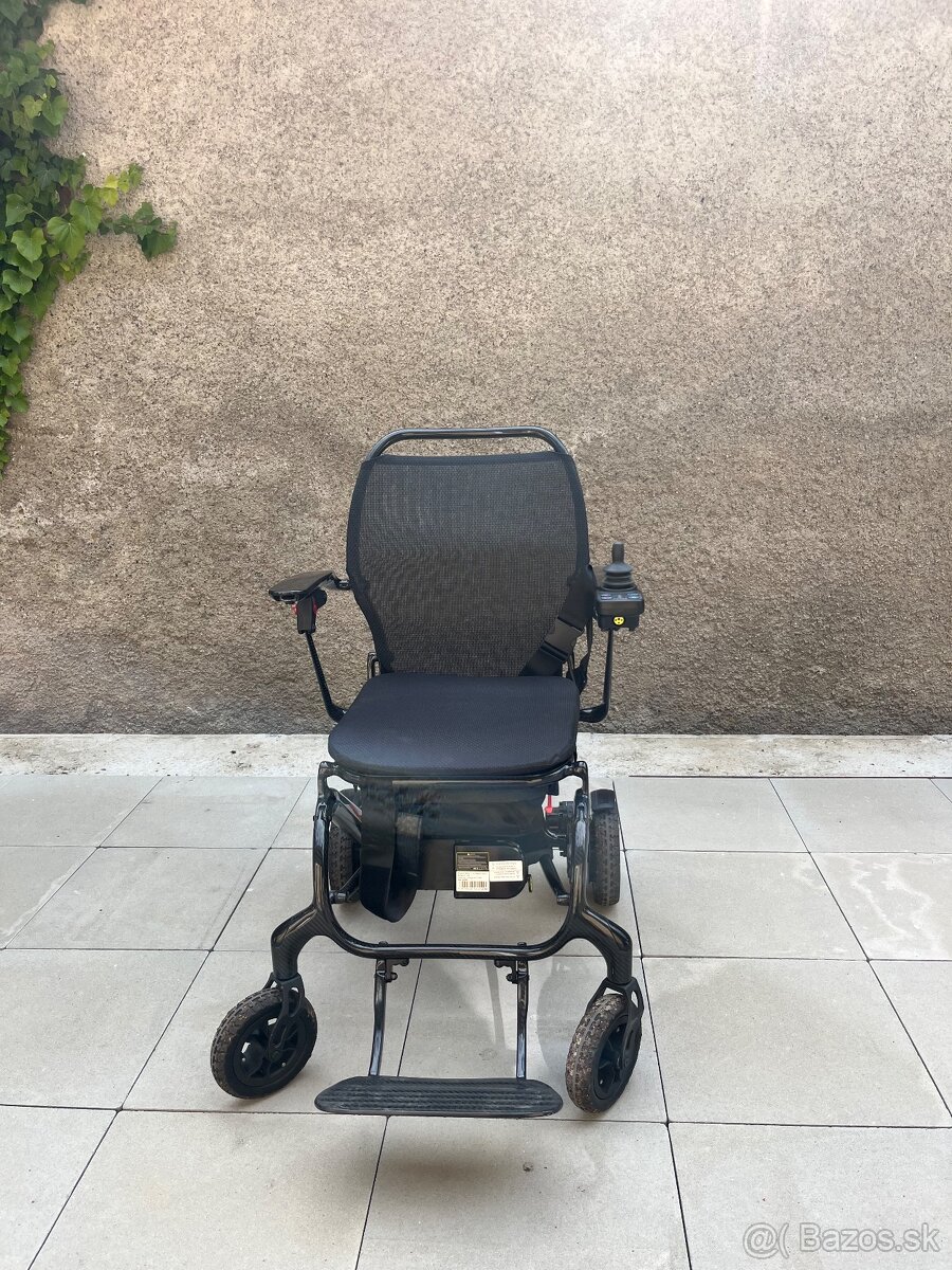 Elektrický invalidný vozík Quickie Q50 Carbon - 2