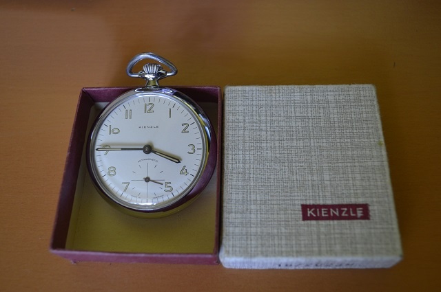 predam krasne vreckove hodinky KIENZLE - 2