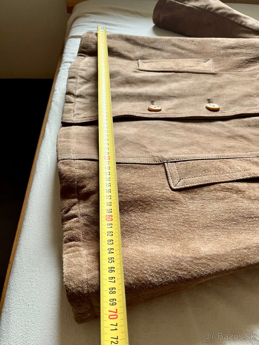 Predam pravy kozuch zn. KARA pre zenu strednej postavy - 2