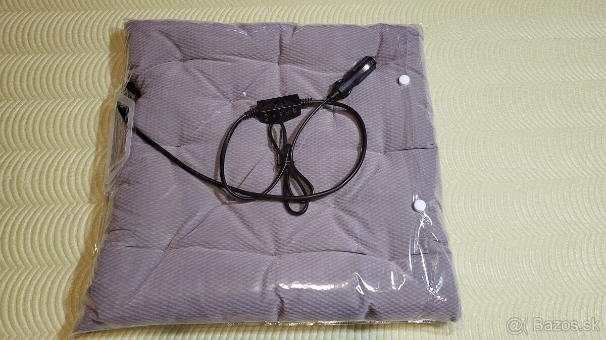 Vyhrievaný podsedák s termostatom 12 V PREMIER - 2