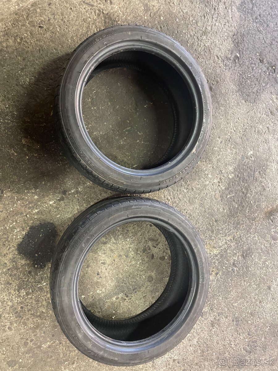 Predám letné gumy 215/44Z R17 - 2