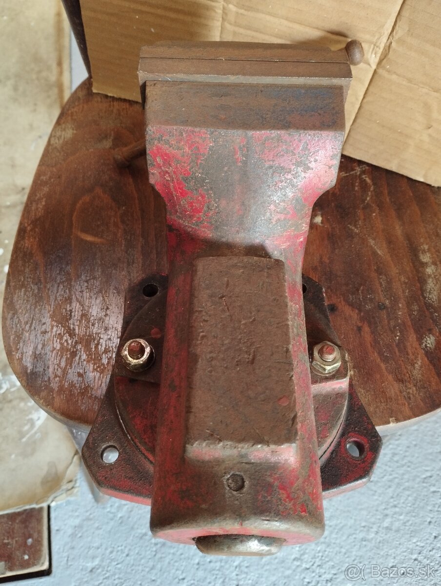 Zverák York 100A - 2