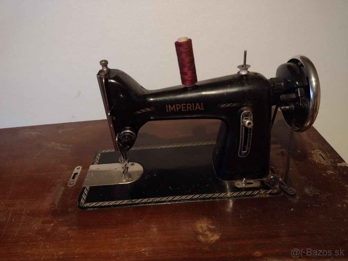 Šlapací šijací stroj - 2