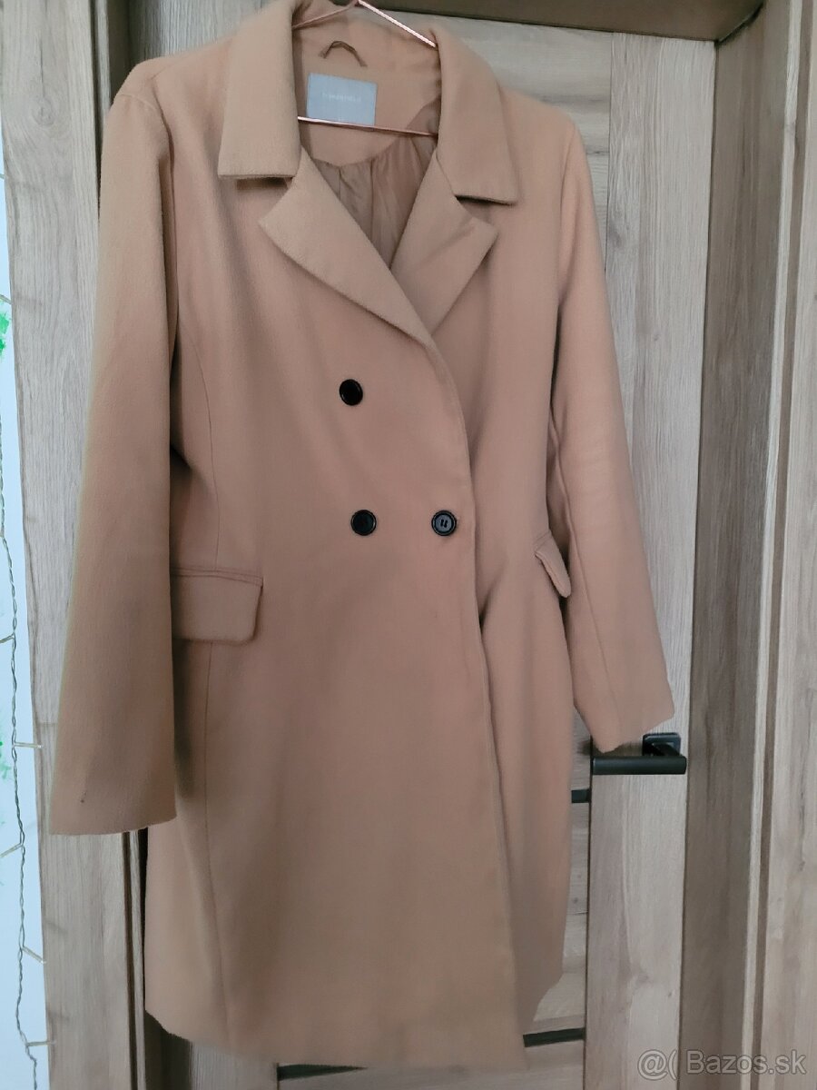 Béžový kabát zimný 42 - 2