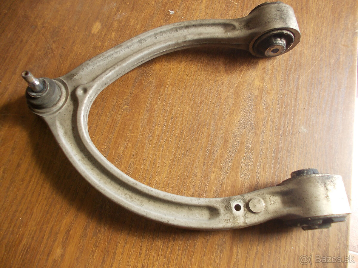 Predam rameno pred.Mercedes W221 - 2