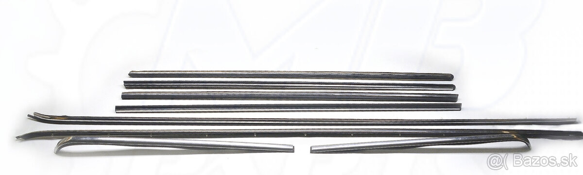 Mercedes W114 coupe lišty - 2