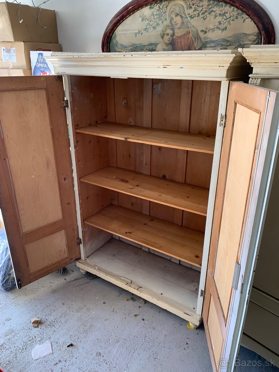 Drevené skrine - 2