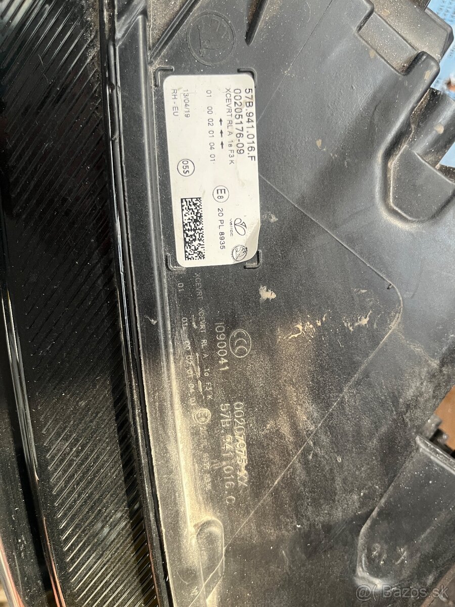 Pravé predné svetlo Škoda Karoq - 2