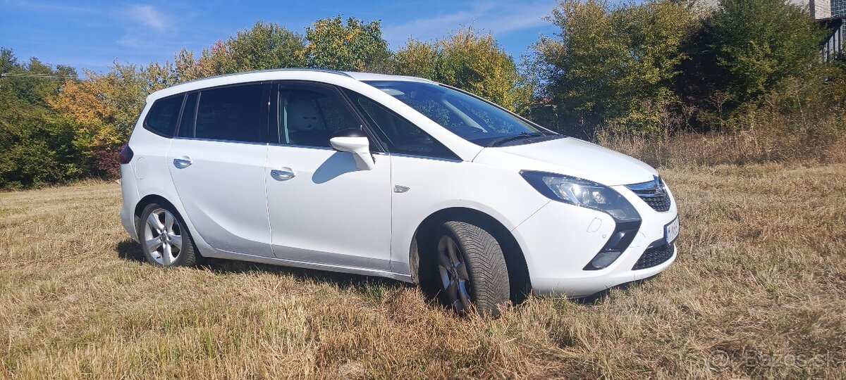 Opel zafira tourer 2.0 cdti - 2