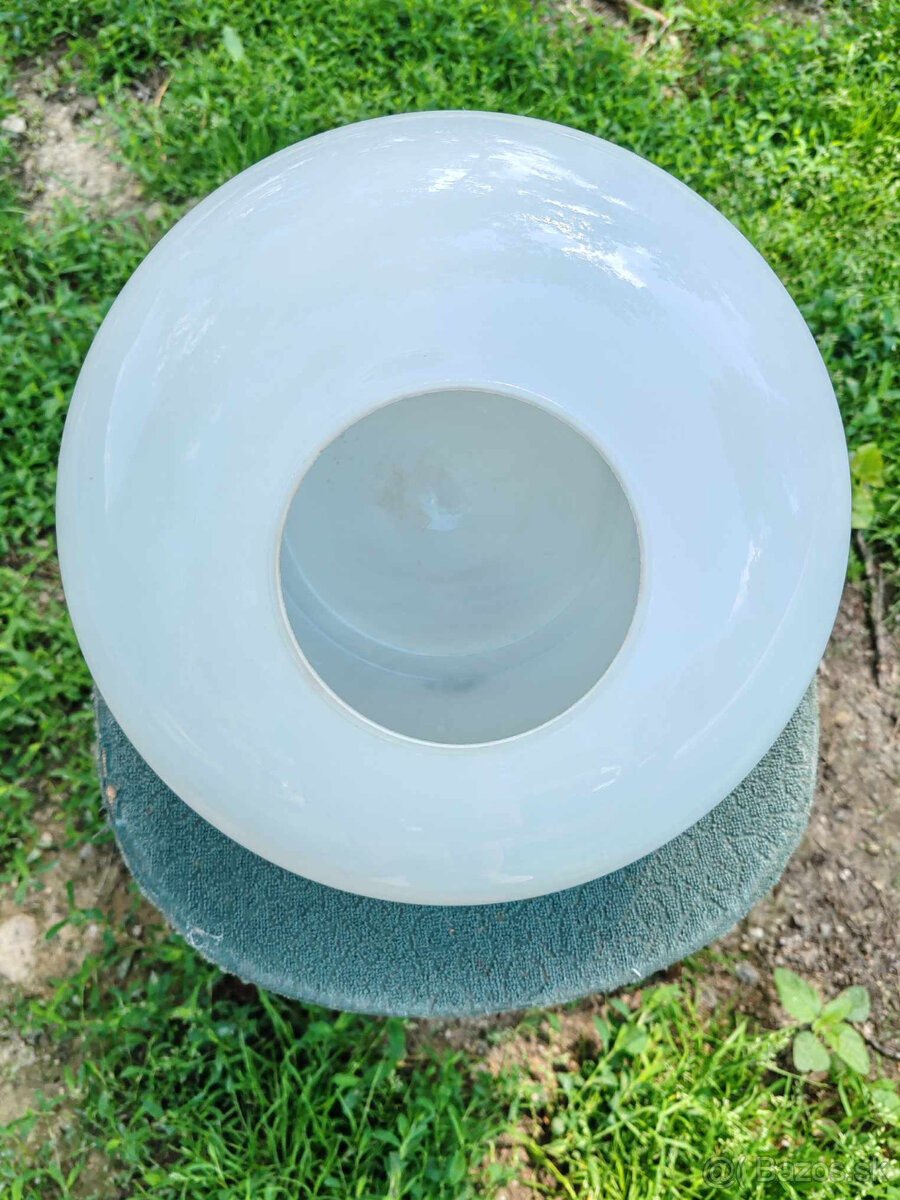 Mliečne tienidlo - 2