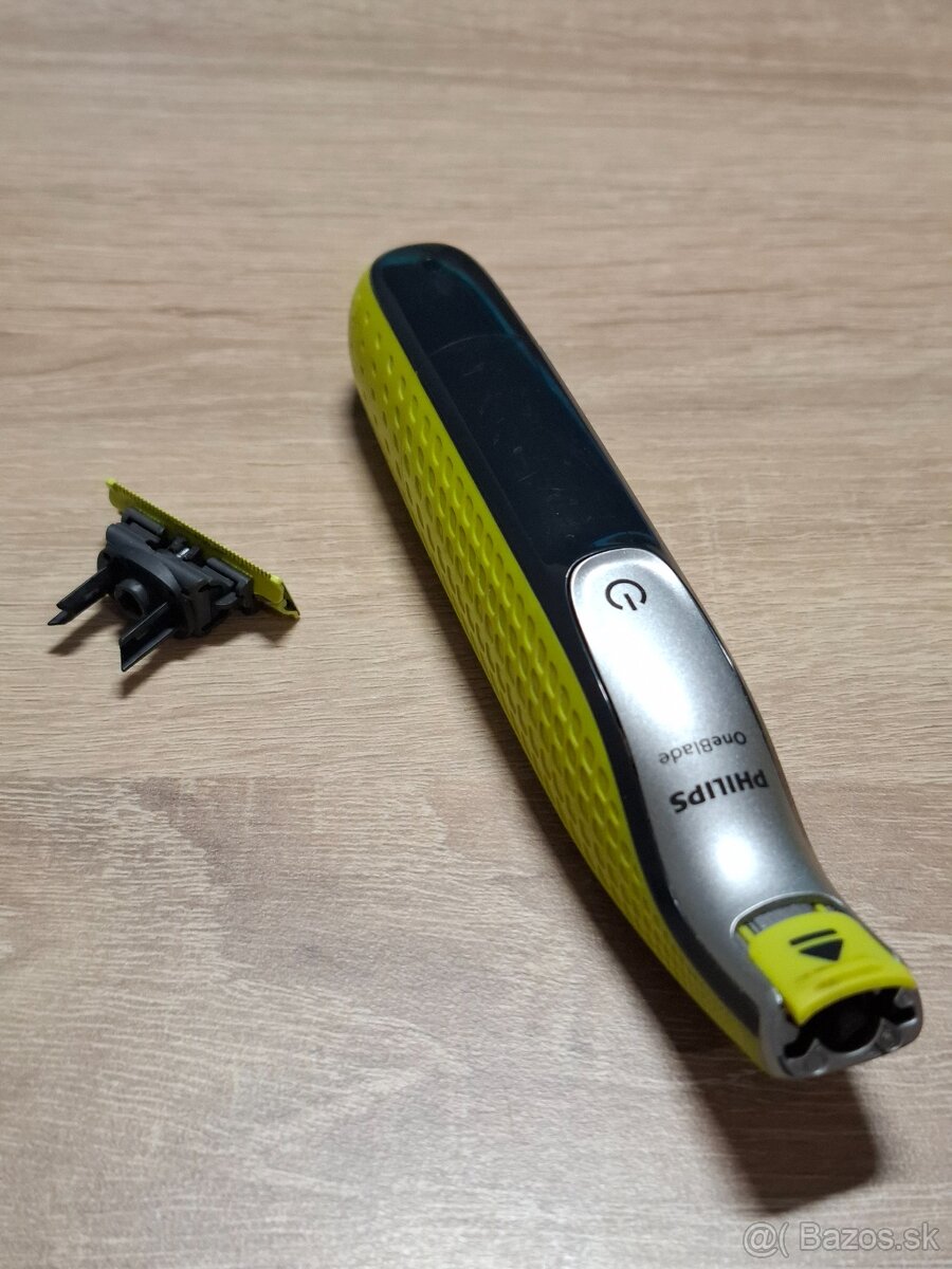 Philips one blade holiaci strojček - 2