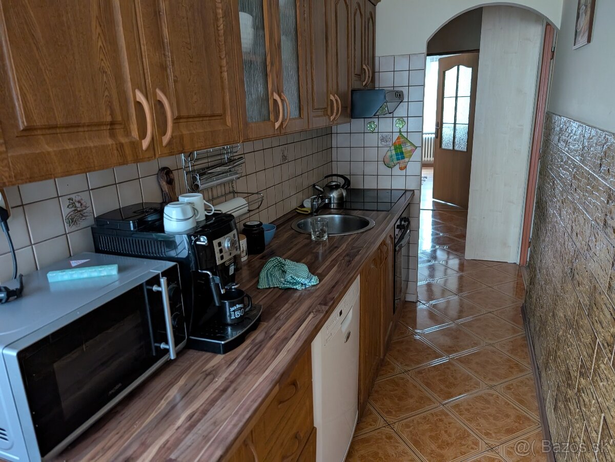 Kuchynská linka - 2