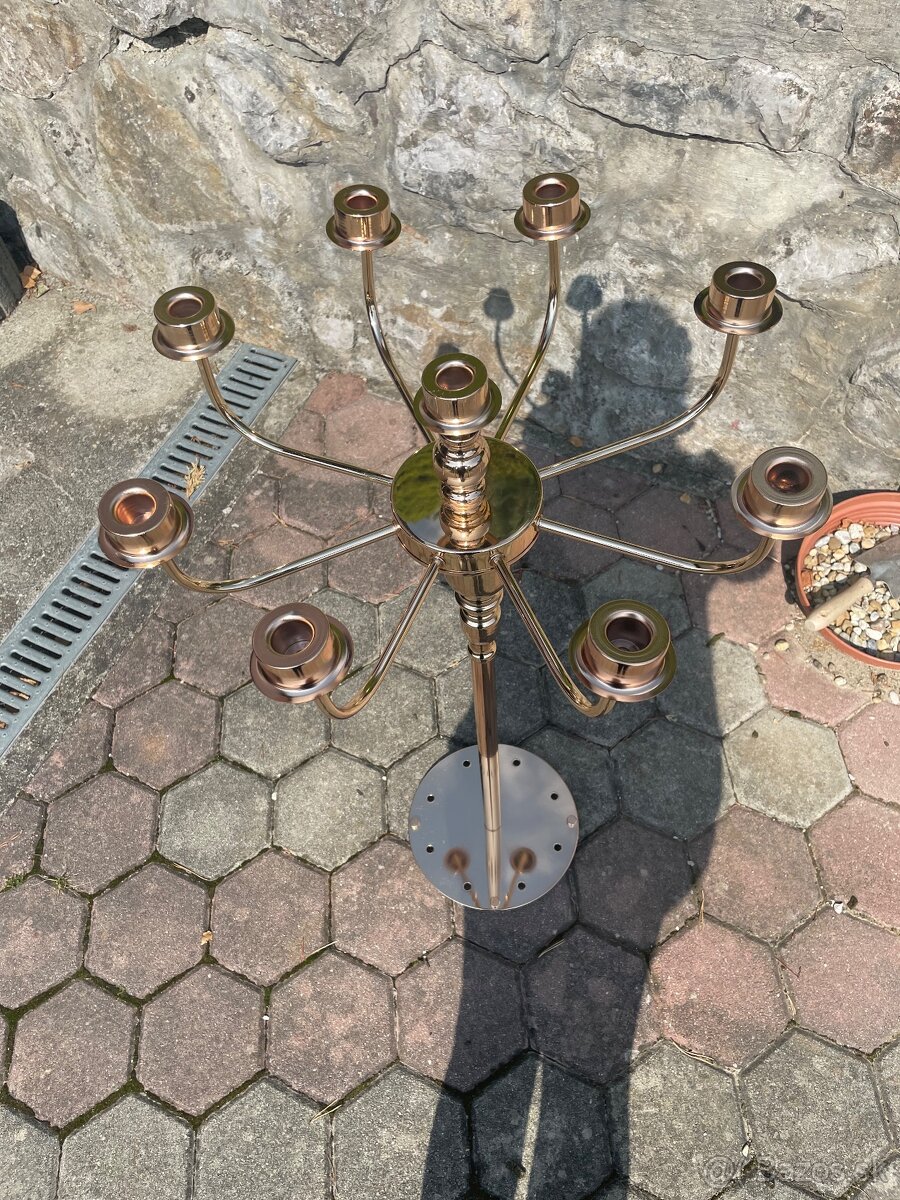 Svietnik na predaj - novy - 2