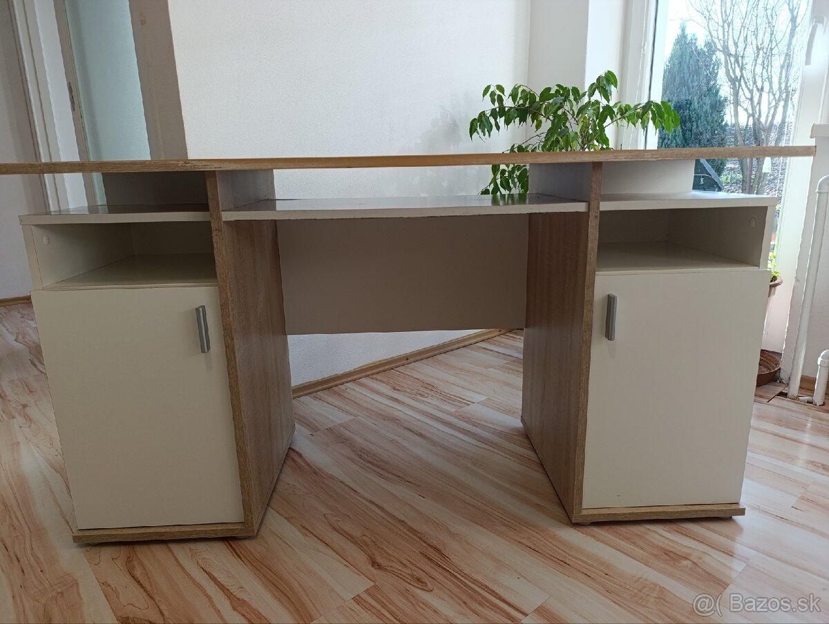 Písací stolík - 2