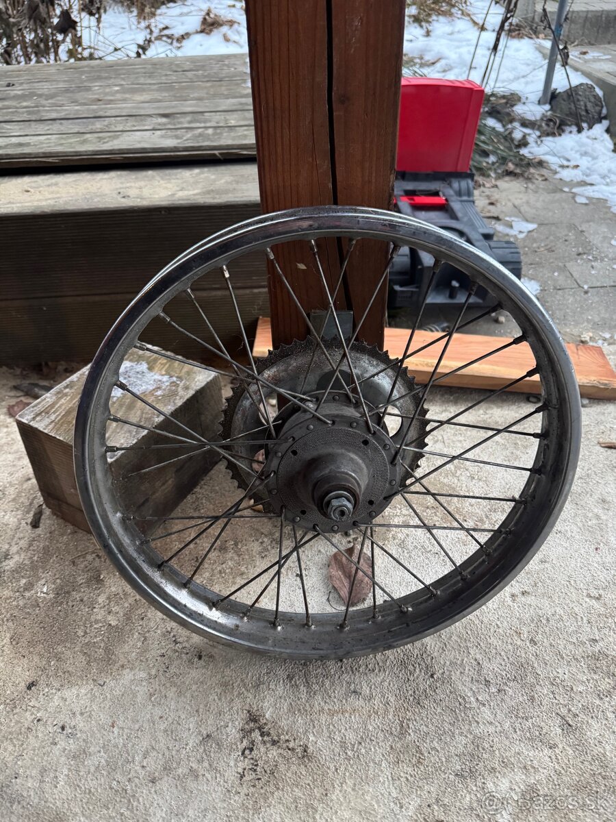 Babetta 225 zadné koleso - 2