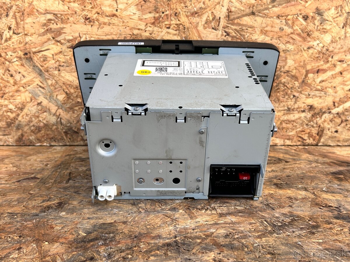 Rádio Swing Škoda Superb 2 - 2