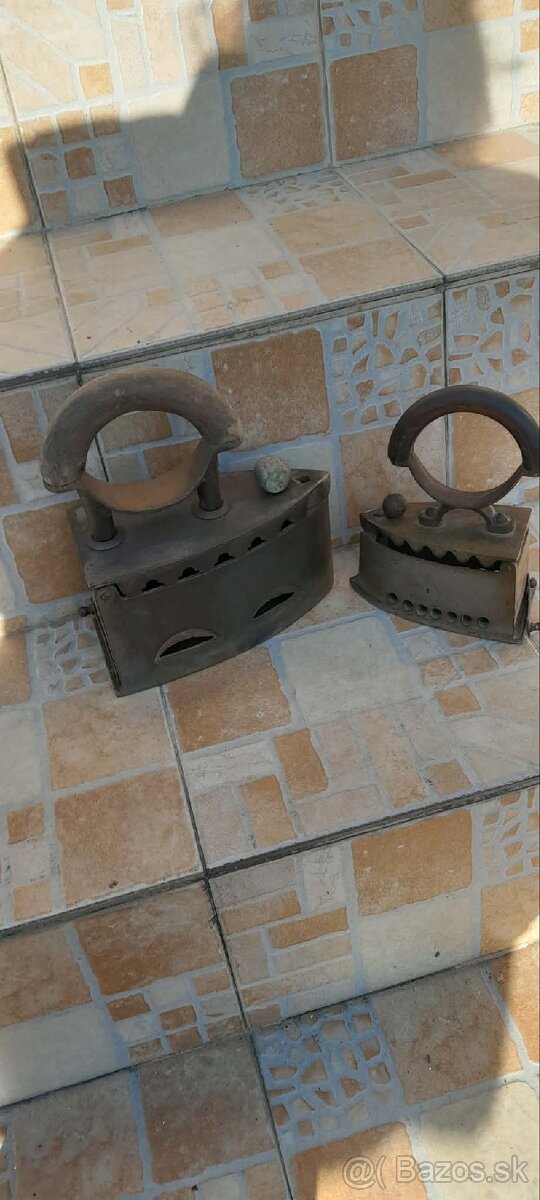 Žehličky na uhliky - 2